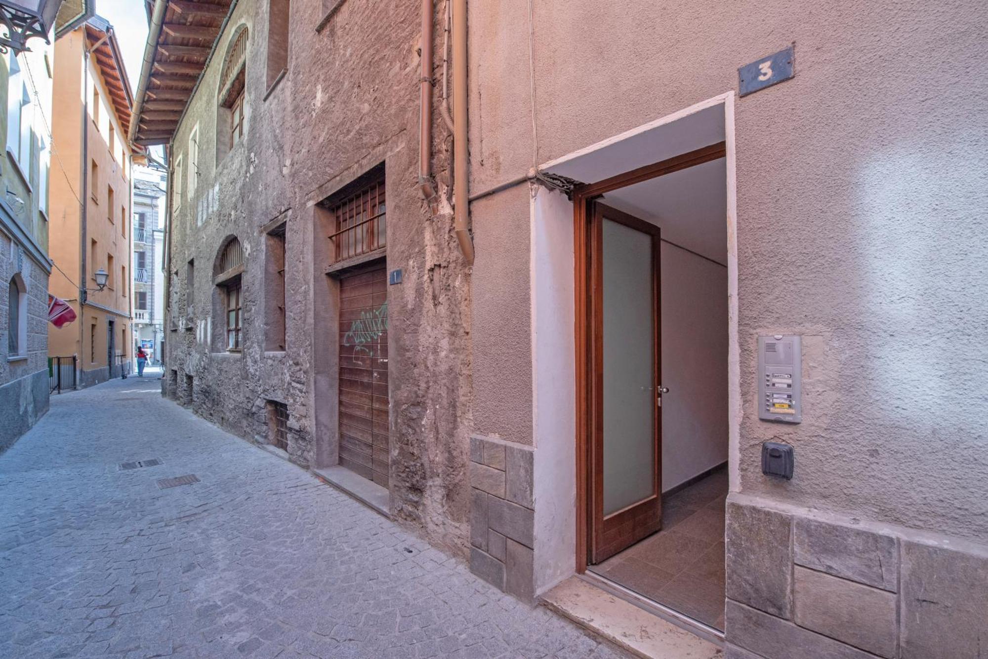 "Refuge De Claude" - Stile E Comfort Ad Aosta Centro 외부 사진